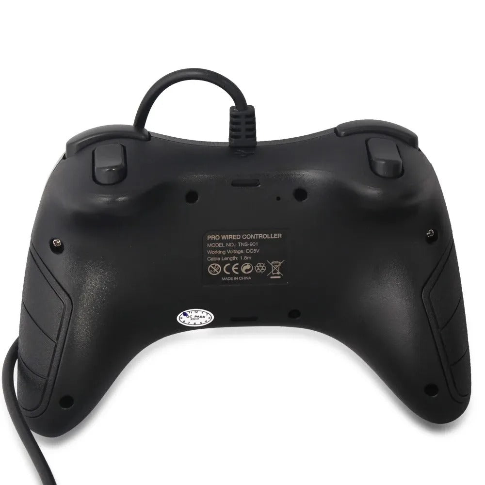 Dobe TNS-901 Pro Wired Controller Gamepad for N-Switch with a male Type-C to USB adapter - Black